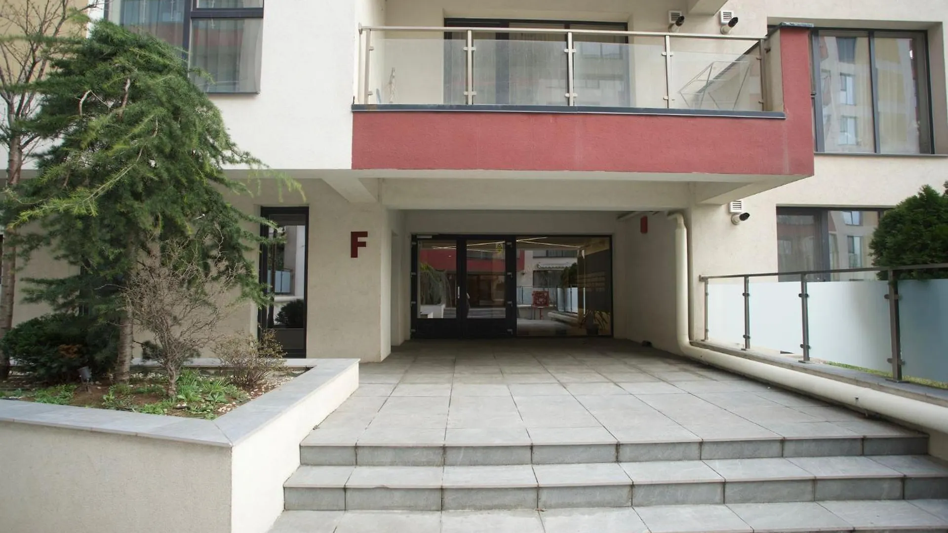 Nordic Nest I Family Apartment With Parking Bucharest